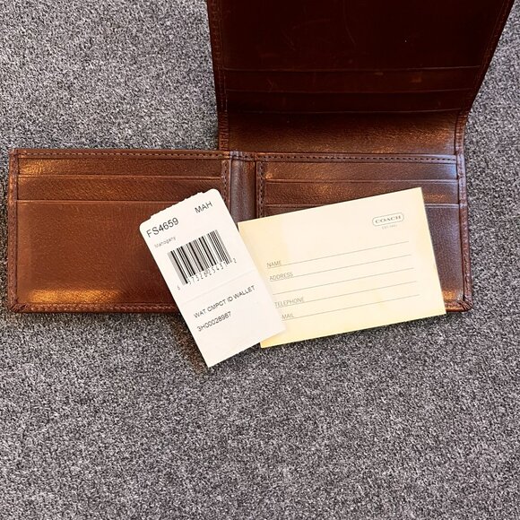 Coach Wallet - Picture 3 of 5